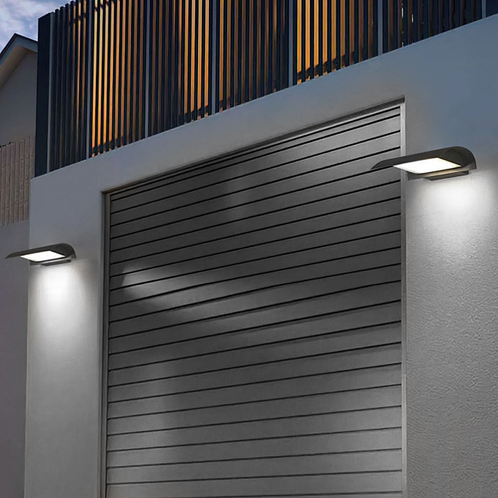 Aplique LED Exterior Curvo Minimalista – Preto