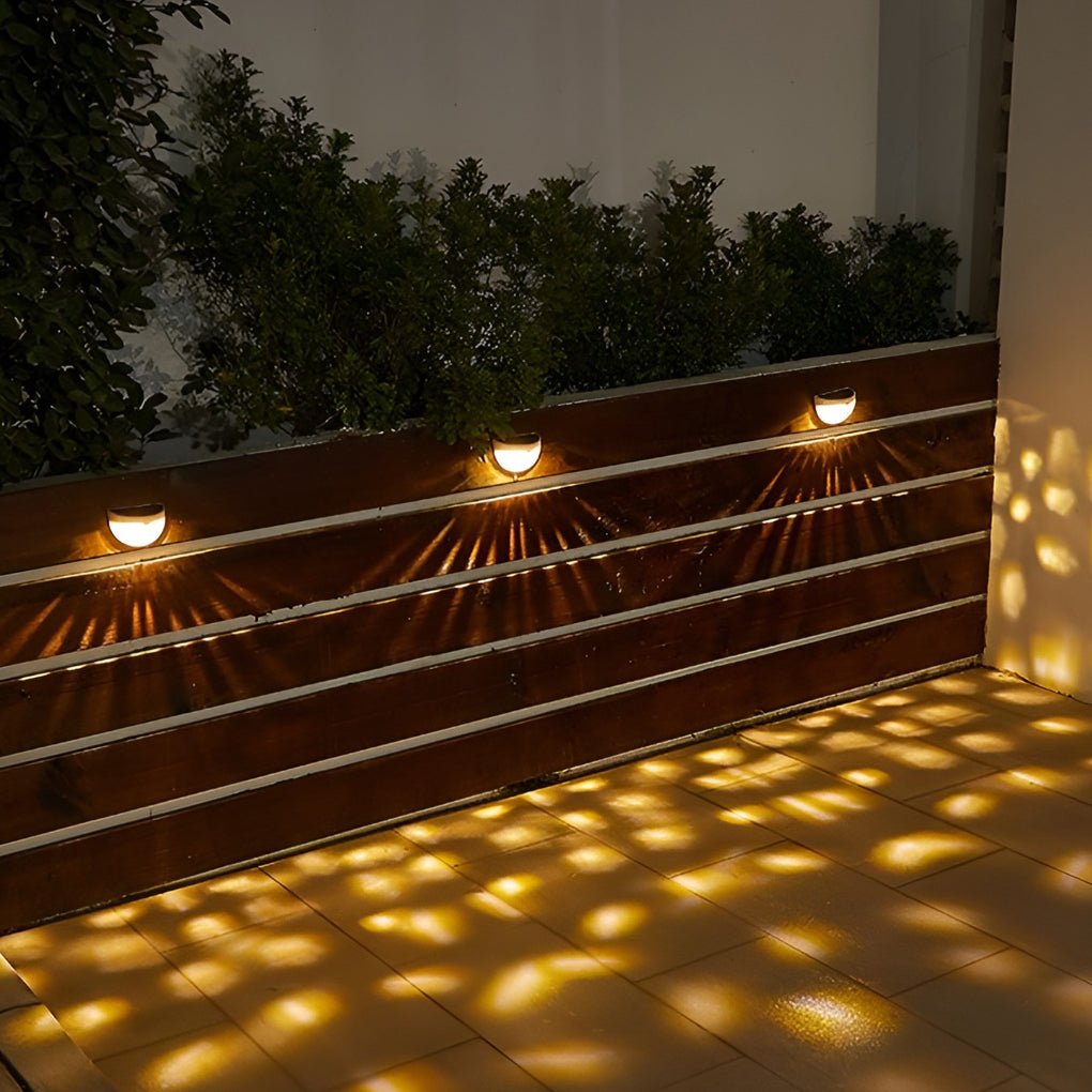 Conjunto 4 Luzes Solares LED para Escadas e Jardim
