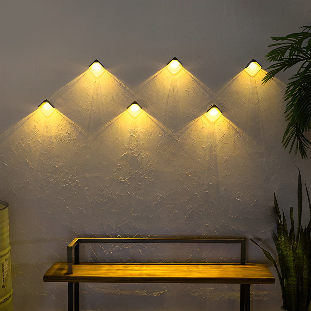 Conjunto 2 Apliques Solares LED Multicor à Prova de Água